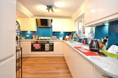 3 bedroom end of terrace house for sale, Blenheim Road, Yapton, Arundel, BN18 0HH