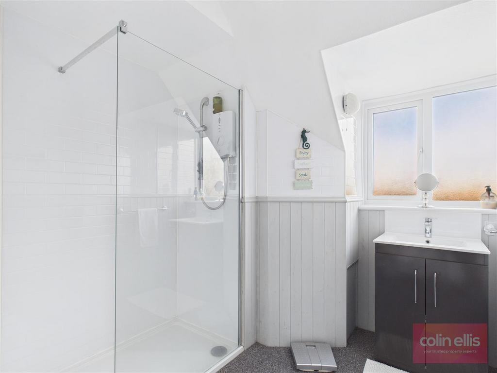 CAM05075 G0-PR0250-STILL009.jpg