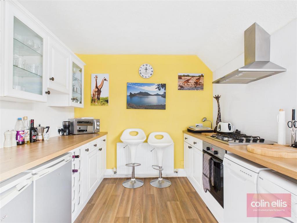 CAM05075 G0-PR0250-STILL012.jpg