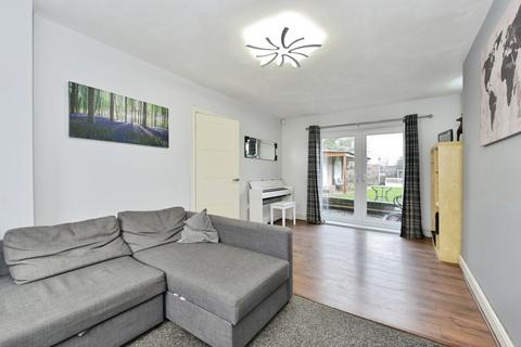 undefined, Gloucester Road, Derbyshire S41