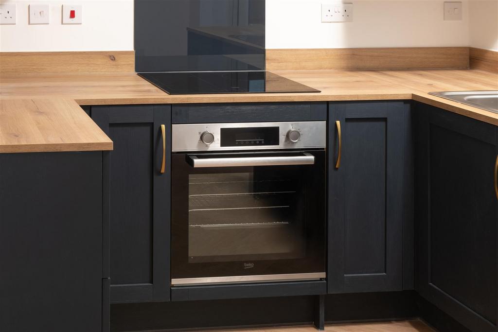 007 Newett Parsons Green  Plot22 Kitchen.jpg