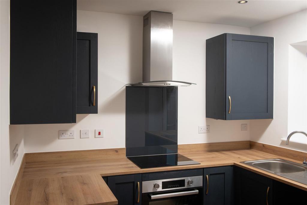 008 Newett Parsons Green  Plot22 Kitchen.jpg