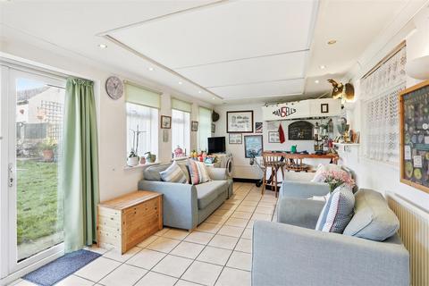 undefined, 15 Barrow Avenue, CARSHALTON