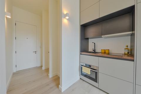 undefined, Luton LU1