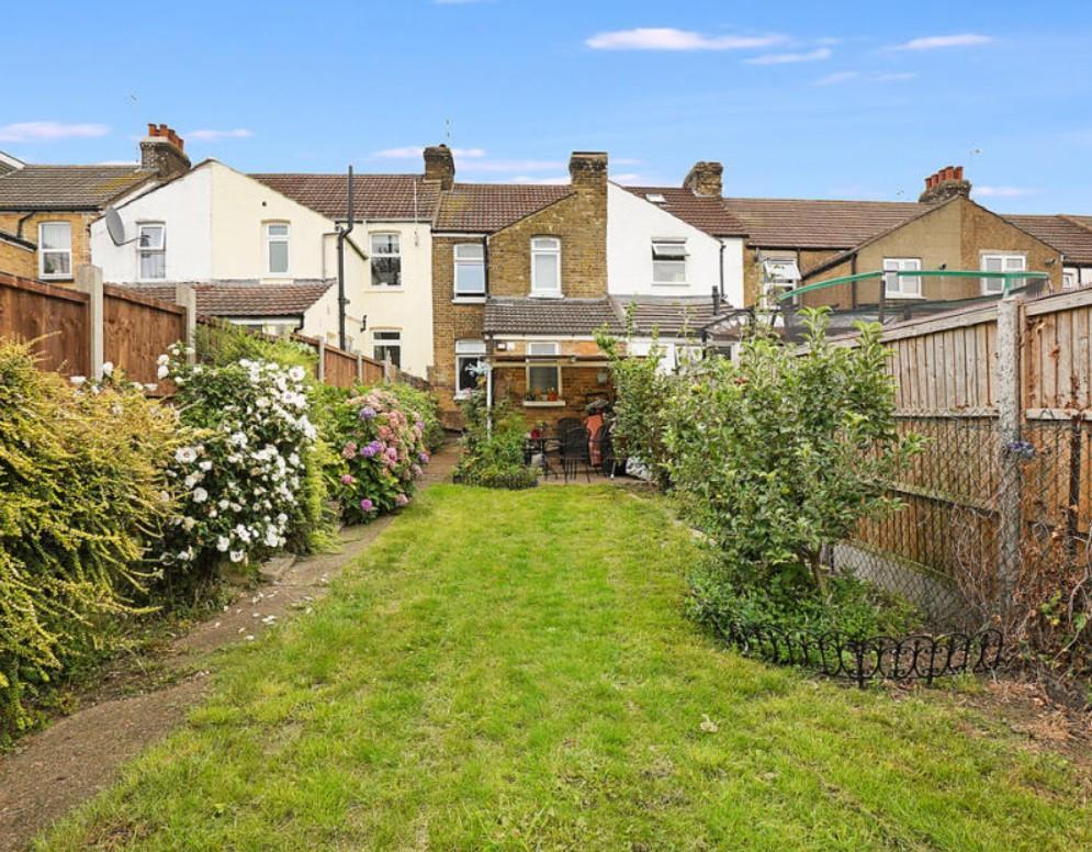 Garden 2.jpg