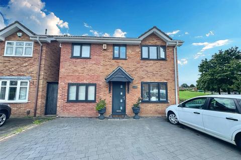 5 bedroom detached house for sale, Tiverton Drive, Warwickshire CV11