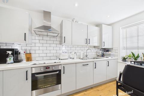3 bedroom semi-detached house for sale, Nutmeg Close, Kingsbrook, Aylesbury, Buckinghamshire