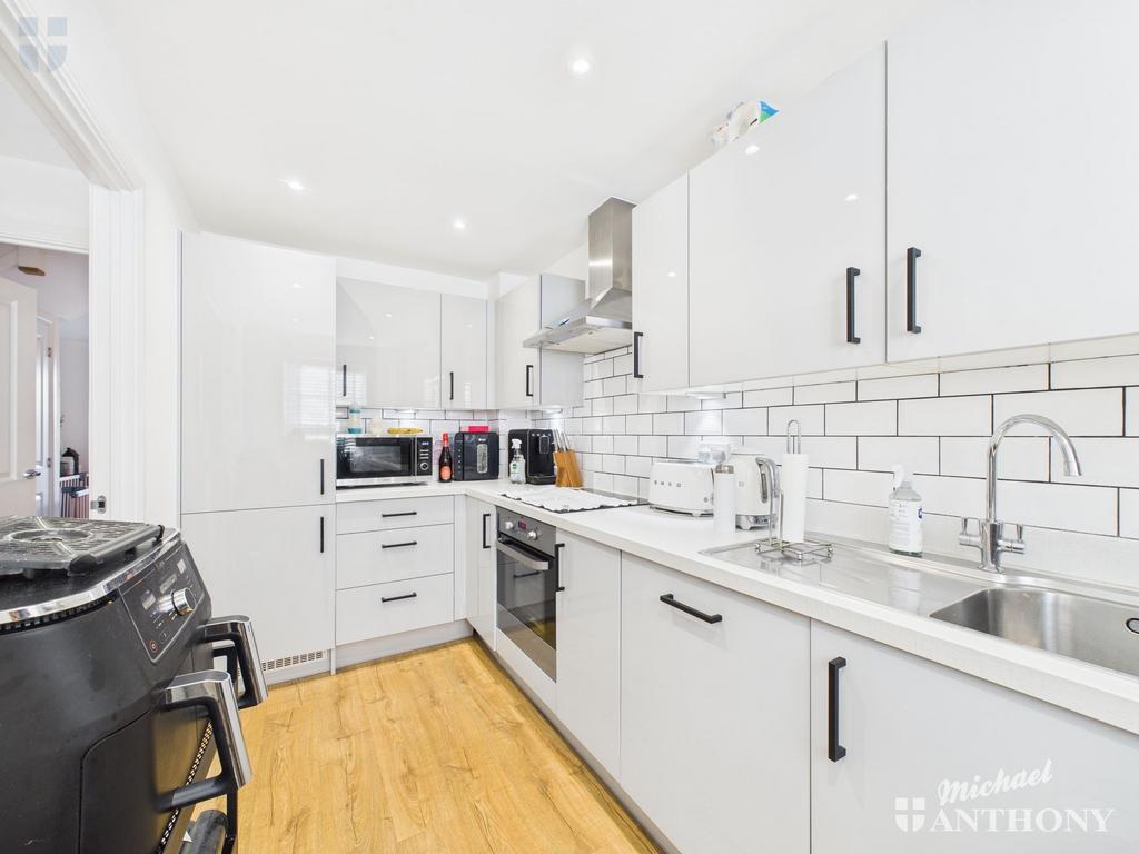 1ae01068c6c34442bb3d62df315e19e3 80 CAM03218 G0-PR0