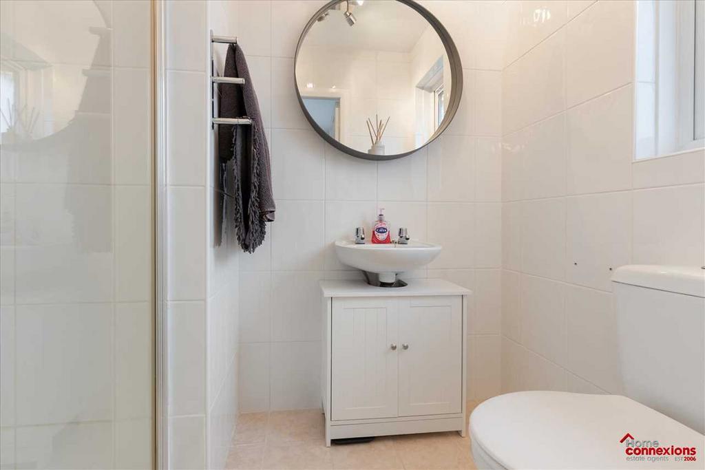 En-Suite (1)