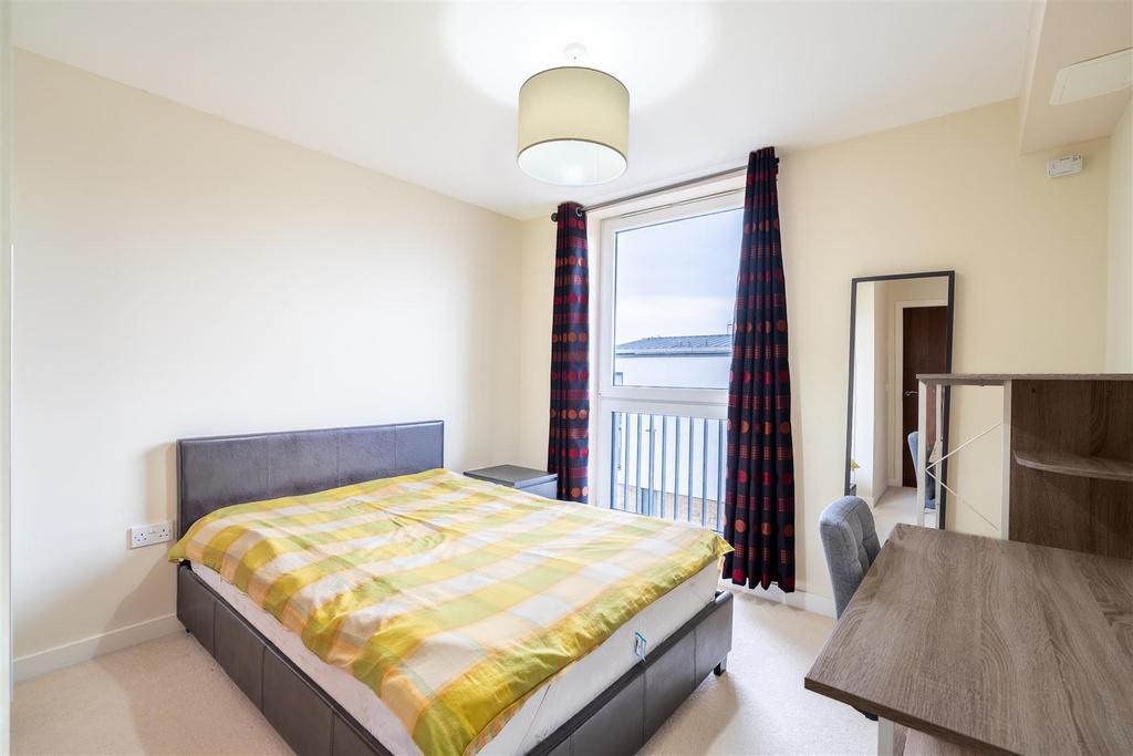 Bedroom.two.jpg