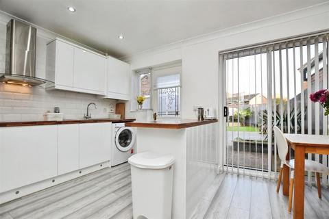 undefined, Thompson Road, Hedon HU12