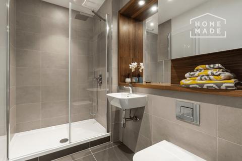 3 bedroom flat to rent, Sirocco Tower, Canary Wharf, E14