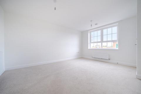 undefined, Aylesford ME20