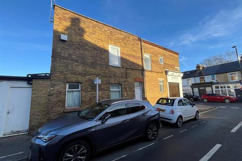 Sandycombe Road, Kew TW9