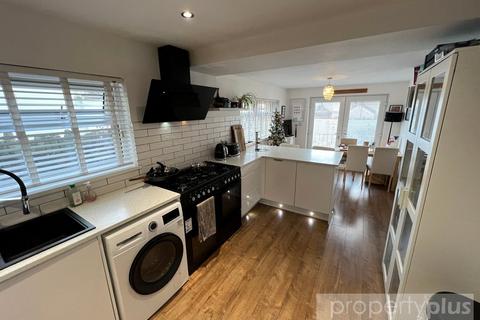 undefined, Stuart Street, Treorchy, Rhondda Cynon Taff, CF42