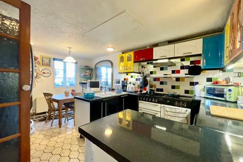 undefined, Woodside, Usk NP15