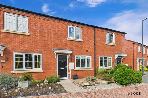 2 bedroom townhouse to rent, Wesley Close, Ashbourne DE6