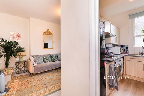 undefined, Westcroft Square, London, W6