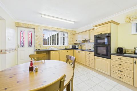 3 bedroom semi-detached house for sale, Greystoke Walk, Whickham, NE16