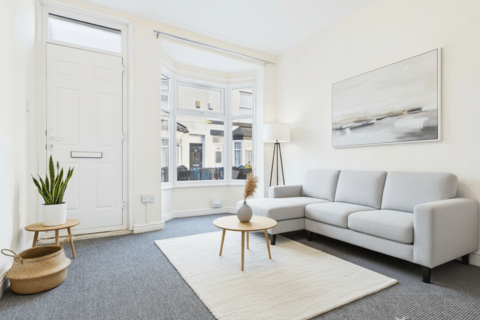 undefined, Rose Avenue, Airlie Street, Hull, HU3