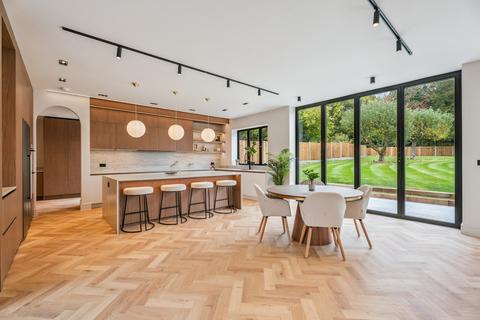 undefined, Chestnut Avenue, Rickmansworth, WD3