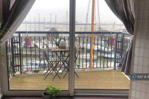 undefined, Canal Road, Gravesend, DA12