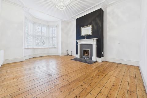 3 bedroom terraced house for sale, Dryden Road, Gateshead NE9