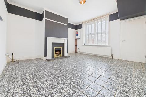 3 bedroom terraced house for sale, Dryden Road, Gateshead NE9