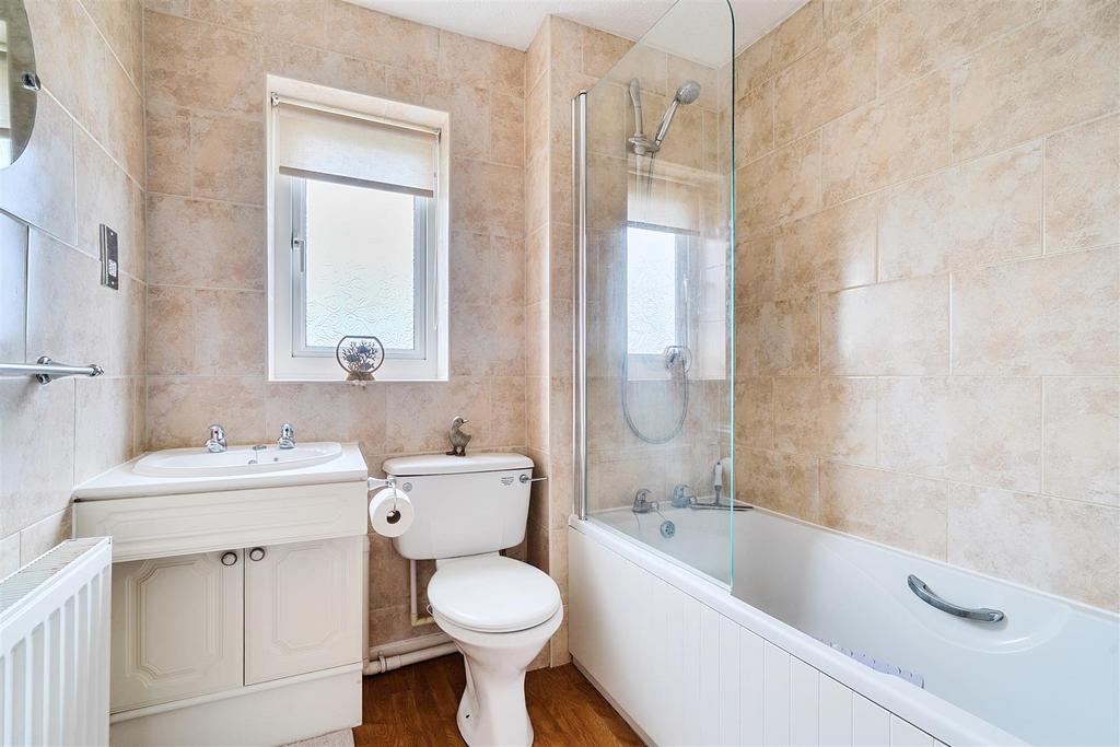 Primrose Bathroom.jpg