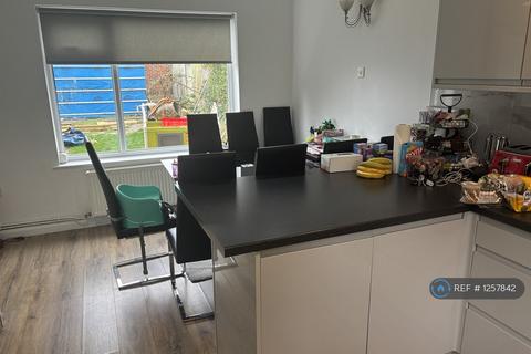 undefined, Dene Close, Worcester Park, KT4