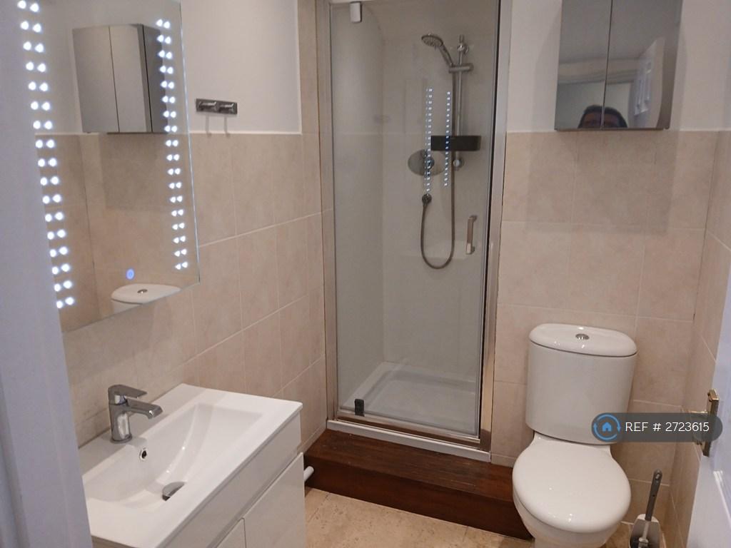 Top Floor Bathroom
