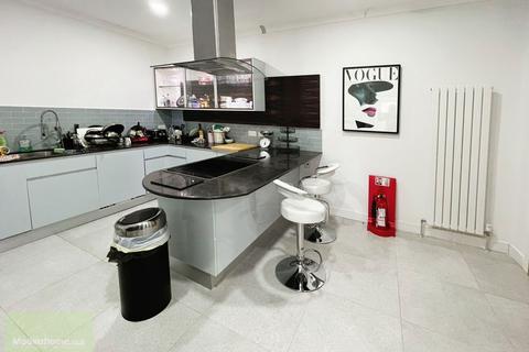 undefined, Hunt Street, Swindon, Wiltshire, SN1 3HW