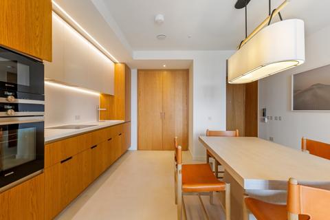 undefined, Shard Place, London Bridge Street, SE1