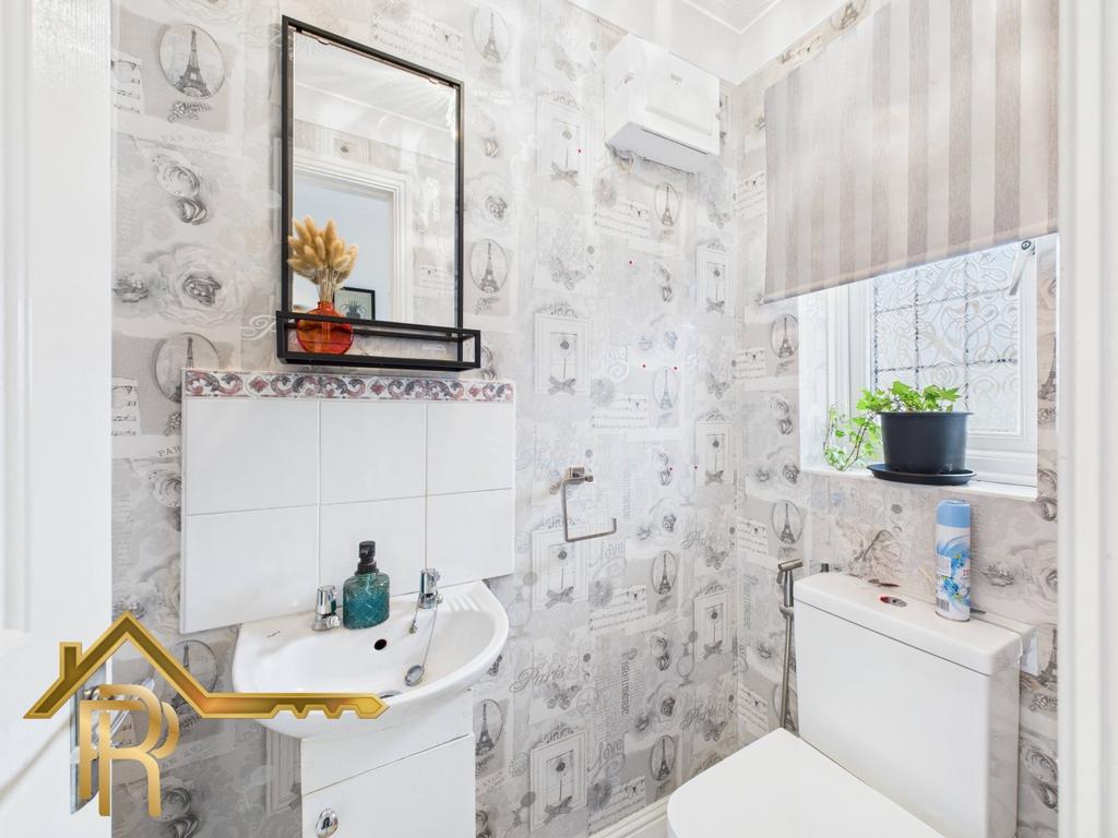 Cam03016 g0 pr0044 still002