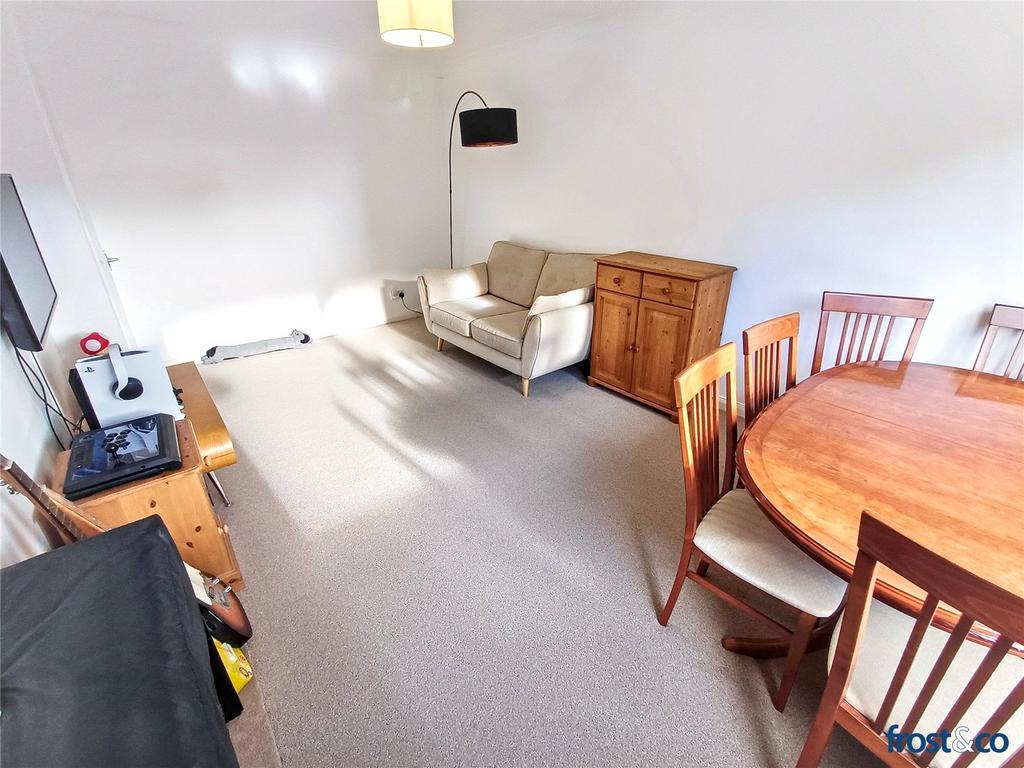 Living/Dining Room