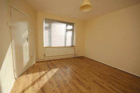 undefined, Coram Green, Hutton