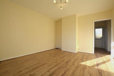 3 bedroom terraced house to rent, Coram Green, Hutton