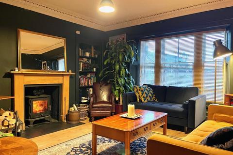 undefined, 19a South Street, Milnathort, KY13