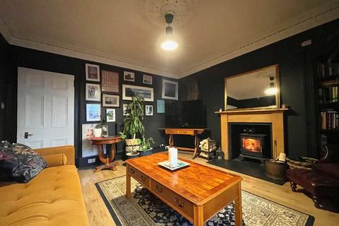 undefined, 19a South Street, Milnathort, KY13