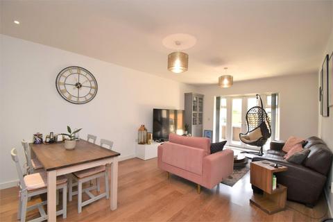undefined, Wintergreen Boulevard, West Drayton, UB7
