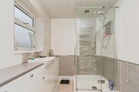 2 bedroom semi-detached house for sale, Humber Close, West Yorkshire WF10