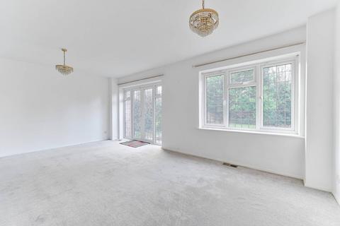 undefined, Upper Selsdon Road, Croydon, South Croydon, CR2