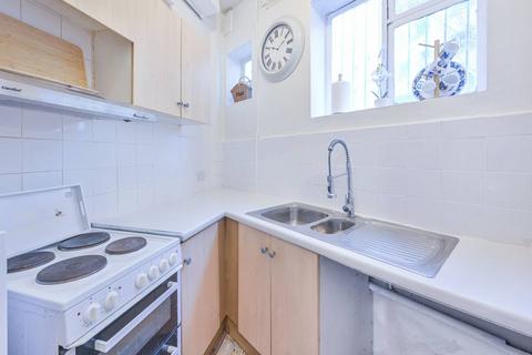 undefined, Lupus Street, Pimlico, London, SW1V