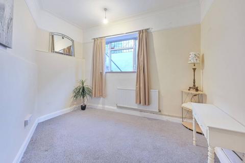 1 bedroom flat for sale, Lupus Street, Pimlico, London, SW1V
