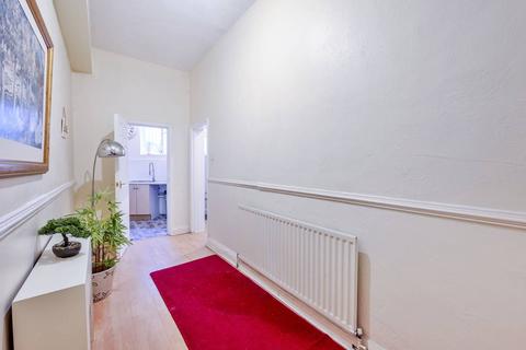 1 bedroom flat for sale, Lupus Street, Pimlico, London, SW1V
