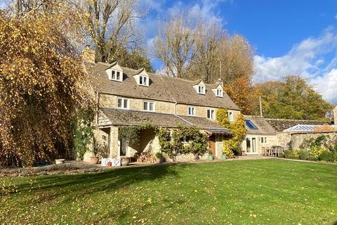 undefined, Cirencester GL7