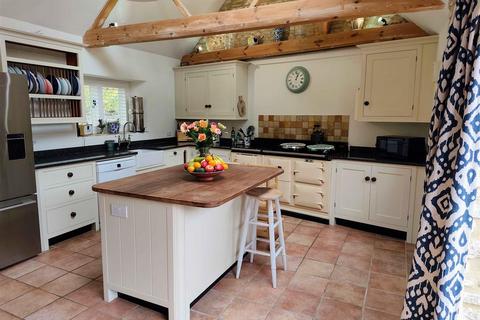 undefined, Cirencester GL7