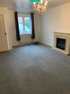 3 bedroom terraced house to rent, 155 Squires Grove, Willenhall, WV12
