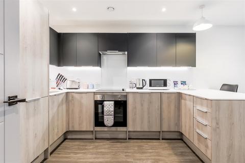 1 bedroom apartment to rent, East Quay Road, Poole