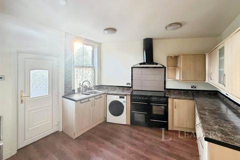3 bedroom terraced house to rent, Skelwith Road, Sheffield, South Yorkshire, S4